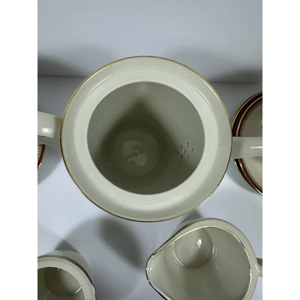 Oskar Schaller Kischenlamits #20 Bavarian Tea Set For 6 Ivory Porcelain Red Trim